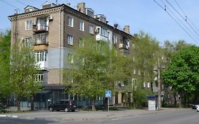 2 Rooms Apartment 80 Nezalezhnoi Ukrainy Str. Luxury Class. Centre